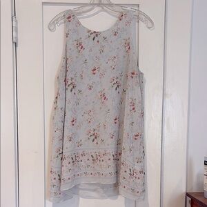 Floral Sleeveless Top - Max Studio